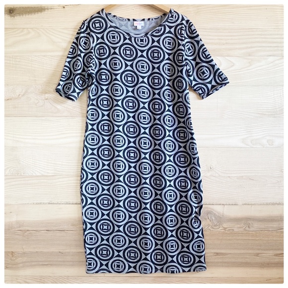 LuLaRoe Dresses & Skirts - 4/$20🛍LULAROE NWOT JULIA MIDI DRESS GREY W/ BLACK